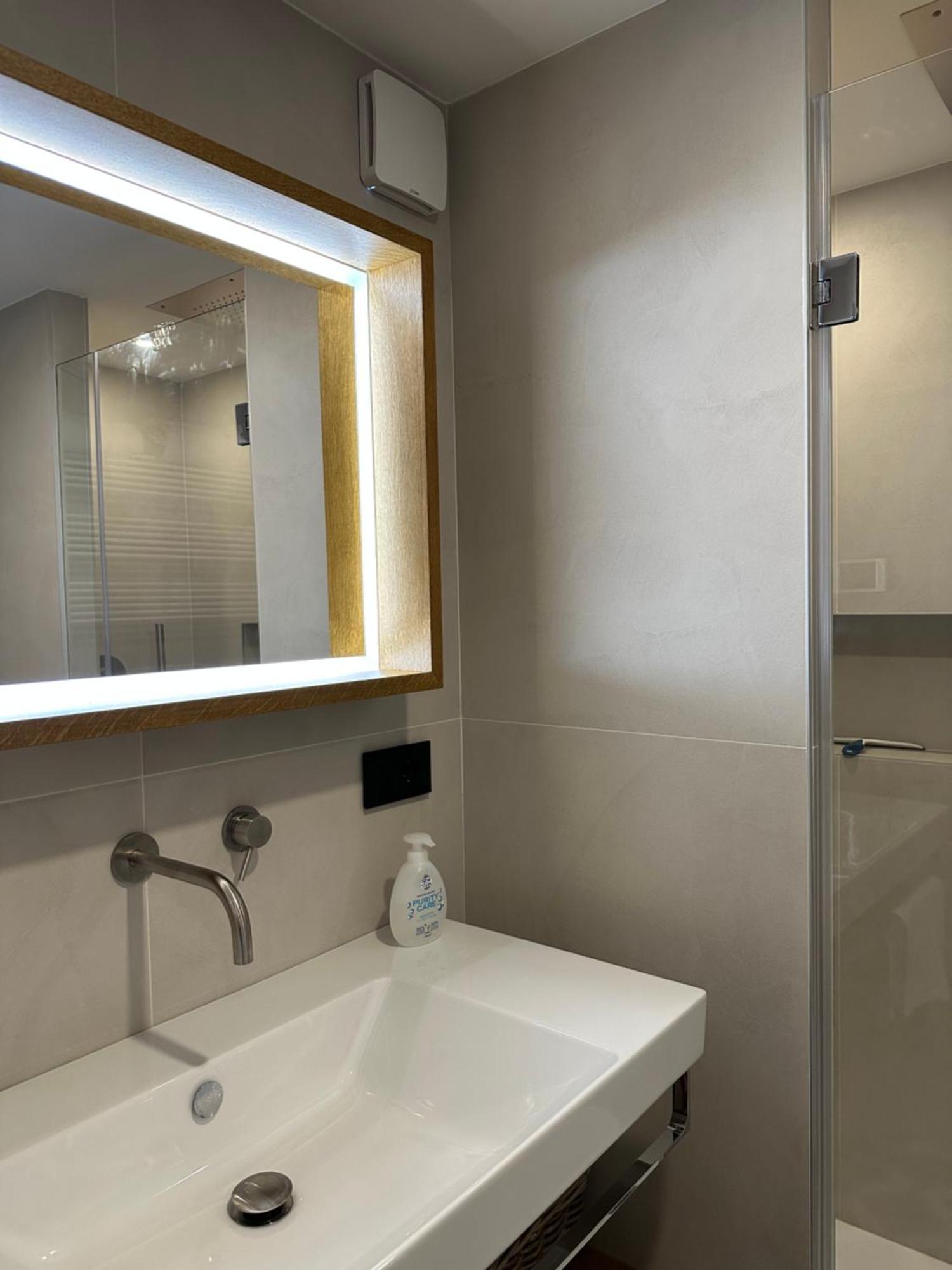 Legacy Of Milan, A Stylish Mini Loft Appartement Buitenkant foto